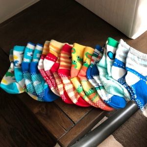 8 pairs of toddler brand new socks